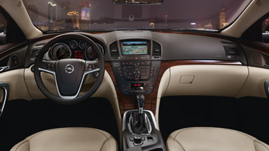 Opel Insignia 4-ajt&oacute;s &ndash; Belső formatervez&eacute;s